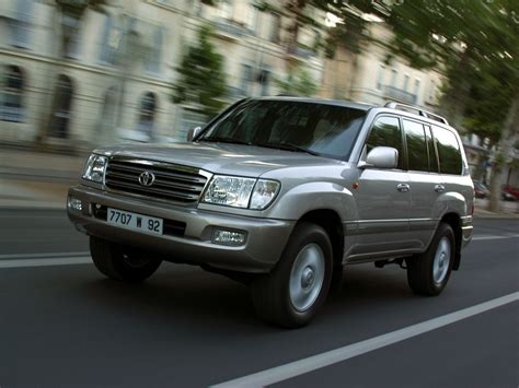 Toyota Land Cruiser 100