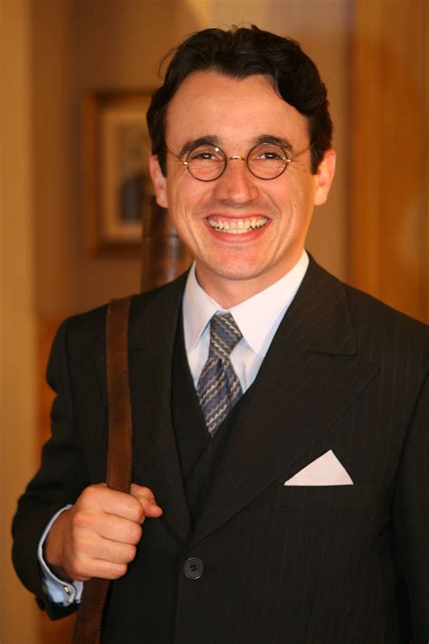 relembre os principais trabalhos de caio junqueira na tv   cinema