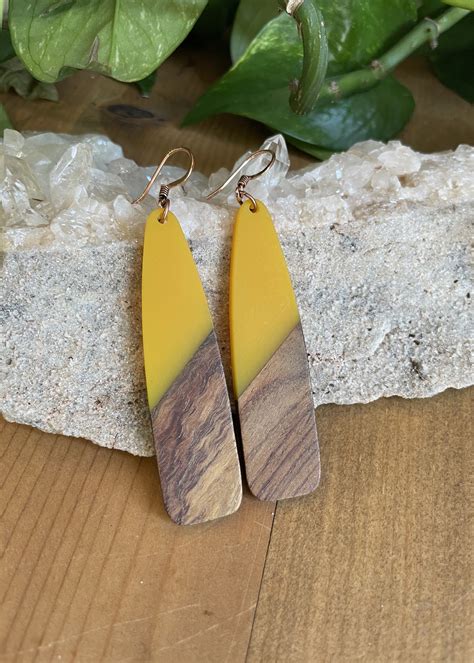 Wood Resin Large Drop Earrings Tangled Up In Hue