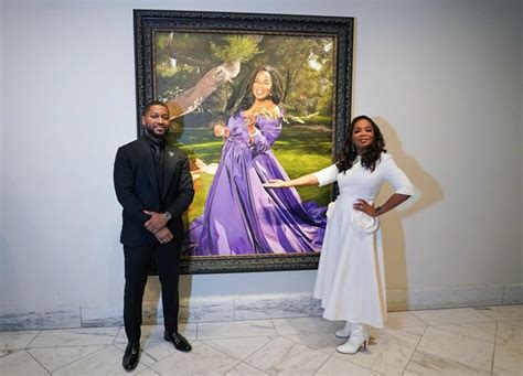 Smithsonians National Portrait Gallery Unveils Oprah Winfrey Portrait