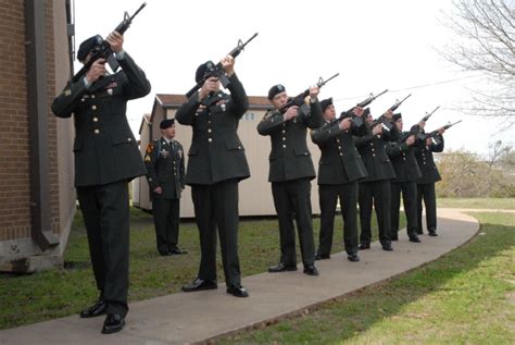 The 21 Gun Salute – Military Veterans and Patriots