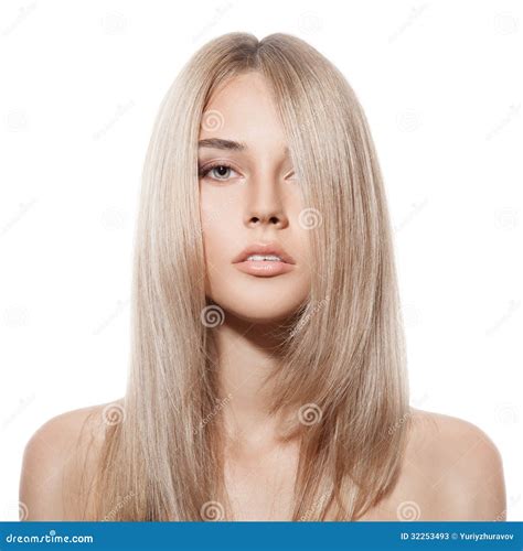 Belle Fille Blonde Longs Cheveux Sains Fond Blanc Image stock Image du beauté propre 32253493