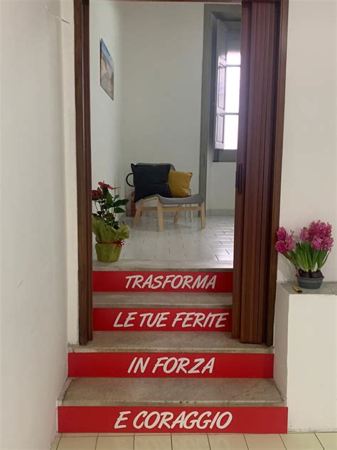 Sapri Sa Inaugurato Il Nuovo Centro Antiviolenza Iris Sportello