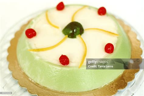 cassata siciliana cake traditional italian sweet  ricotta