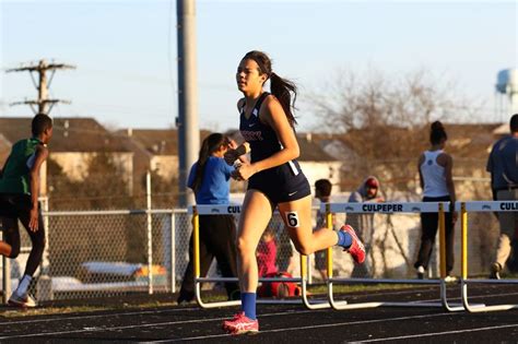 Pin By Talon Yearbook On 2018 Track Running Sports Track