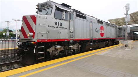 Caltrain F40PH-2CAT 918 Departing Millbrae March 18, 2018 - YouTube