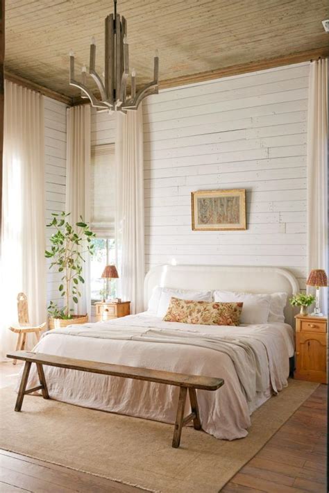 The Farmhouse Decorating Trend Has Officially Made Its Way To The Bedroom