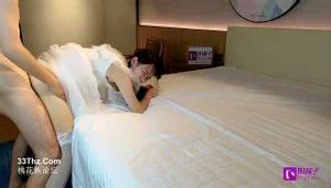 Watch 交不起房租用身体给房东偿还 Chinese 茄子 Asian Porn SpankBang