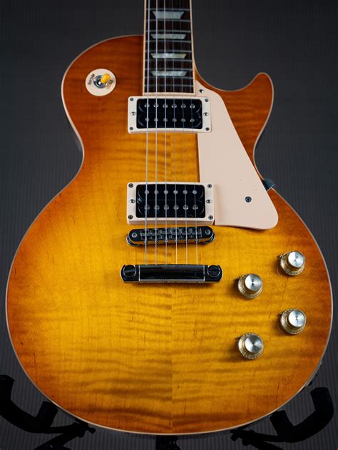 2013 Gibson Les Paul Traditional Honey Burst > Guitars Electric Solid ...