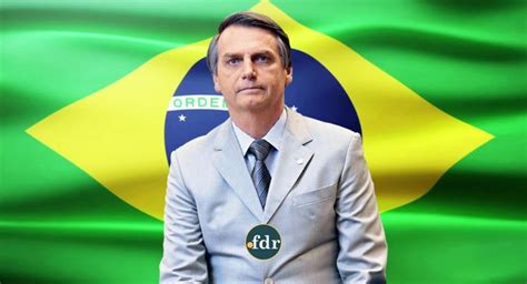 Para Onde Foram As Moedas Michelle Bolsonaro Se Envolve Em Pol Mica Em