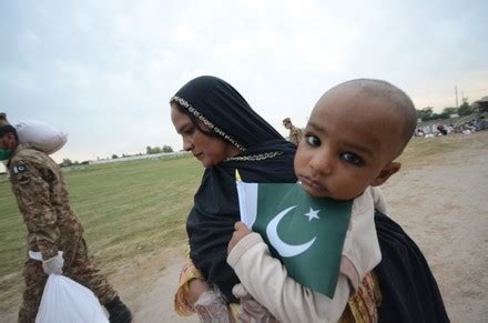 Pakistan Army Donated Food Amid Lockdown Peshawar Khyber Pakhtunkhwa