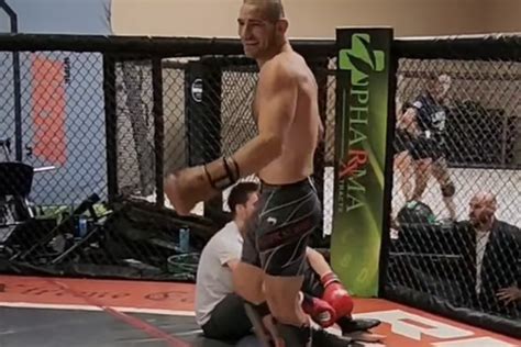 Sean Strickland shares footage of him dropping fan twice in sparring session ahead of UFC Vegas ...