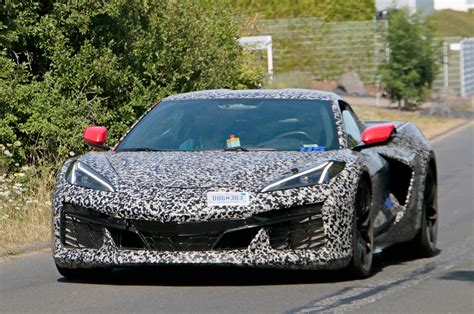 Spy Shots An Early Look At The Chevy C Corvette E Ray