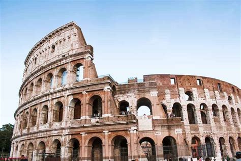 Amazing Italian Landmarks That You Need To See In