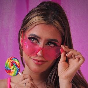 Live Sexcams XXX Adult Shows Free Porn Chat Free Webcam Sex Chat Live Naked Girls