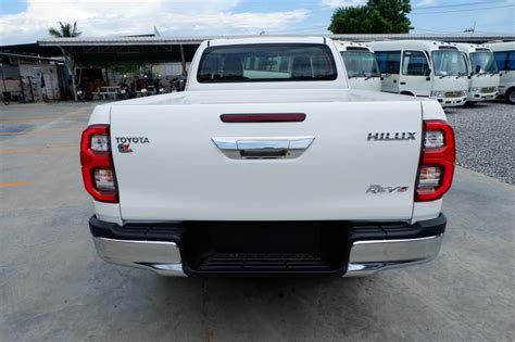 Brand New Toyota Hilux Revo Smart Cab Prerunner Entry X