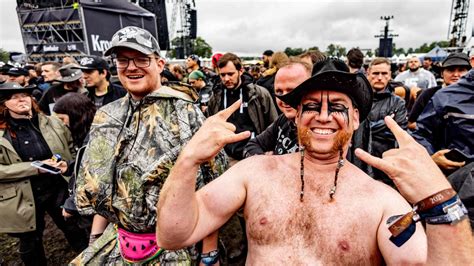 Wacken Open Air Headbangen Geht Auch Im Regen Bilder Der Ersten Tage