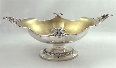 Wood Hughes Antique Sterling Silver Centerpiece Fruit Bowl With Three Dimensional Medallions And