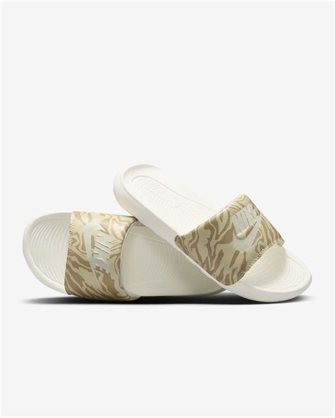 Nike Victori One Womens Print Slides Nike Be