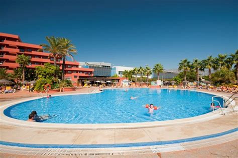 Fuengirola Beach - Fuengirola Hotels | Jet2holidays