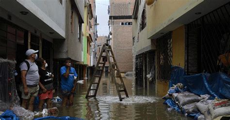 Aniego En San Juan De Lurigancho Denuncian Abandono De Obras En Zona