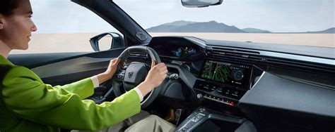 NOVI PEUGEOT 408 PLUG-IN HYBRID