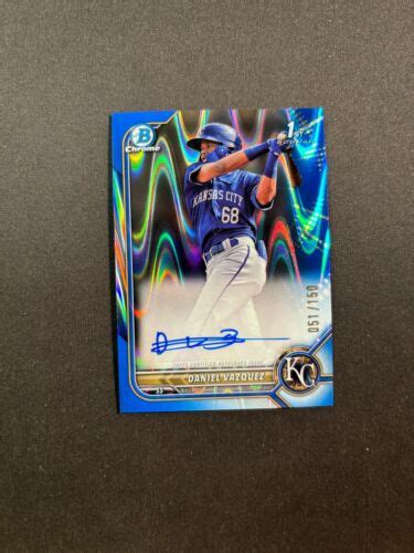 Bowman Chrome Daniel Vazquez St Blue Raywave Refractor Auto