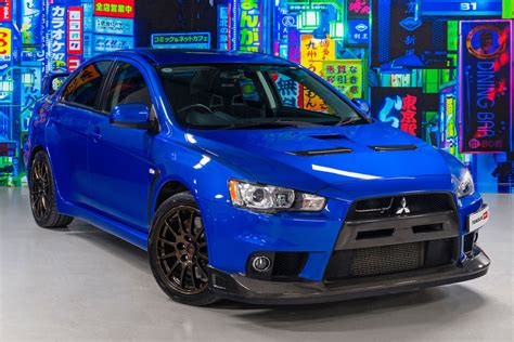 Mitsubishi Lancer Evolution X Fq 330