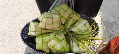 ketupat  rice dumpling  traditional rice casing   young
