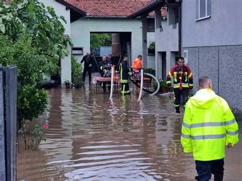 Galerija Zbraja se šteta nakon nevremena koje je pogodilo Hrvatsku U