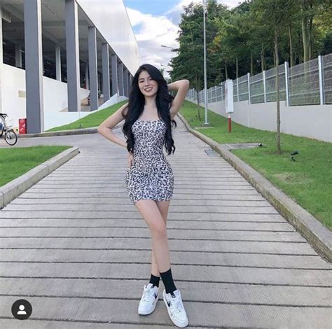 Ng I Ch I C Ng Vi N B L N I Y C G I B Ng Hot H N H T Tr N M Ng X H I