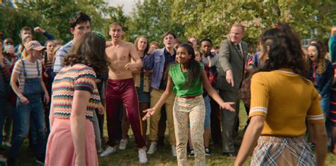 Binge Skin Sex Education Season Dc S Men Of The Moment