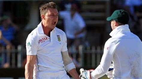 Australia V South Africa First Test Dale Steyn Vs Steve Smith And