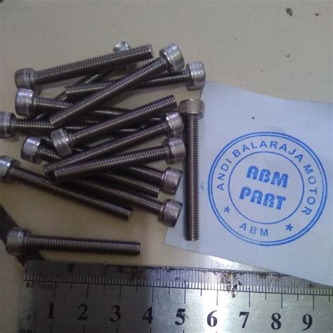 Jual Baut L Stainless Ukuran M X Atau Baut Panjang Cm Di Lapak