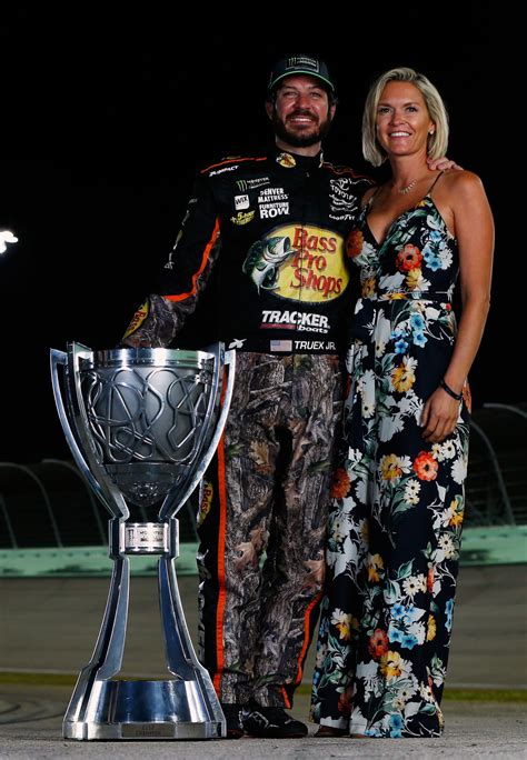 martin truex jr sherry pollex split 10