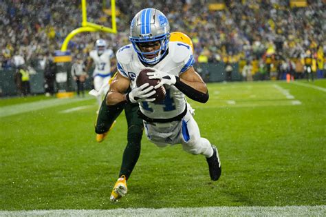 5 Winners 2 Losers In Detroit Lions Win Against Green Bay Packers