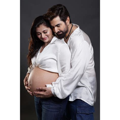 Tollywood star Jeet and wife Mohna Madnani are expecting their second ...