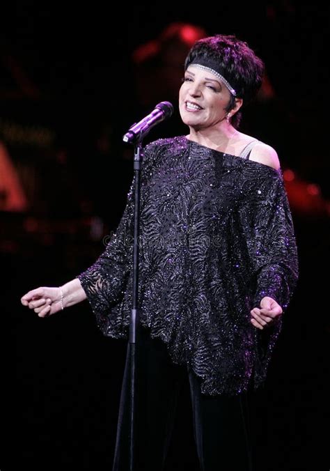 Liza Minnelli Performs in Concert Editorial Stock Image - Image of ...