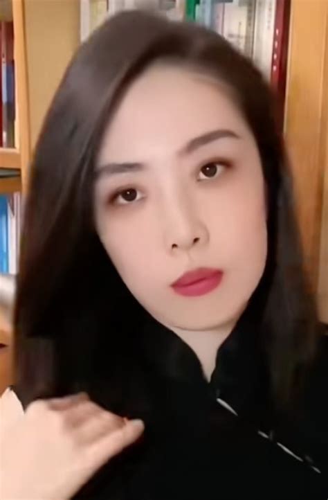 China Dismissal Dress Sex Scandal Woman Banned From Social Media For Using Notoriety To Boost