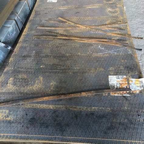 Лист рифленый купить в СПб, цены от производителя