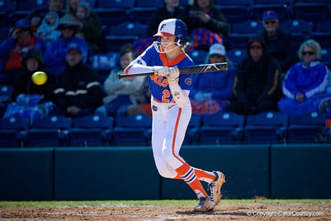 23-02-19_Florida Gators Softball vs Bowling Green - Gator Country