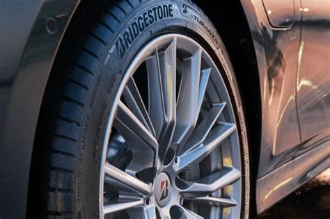 Descubre la tecnología de Bridgestone que protege tus neumáticos en