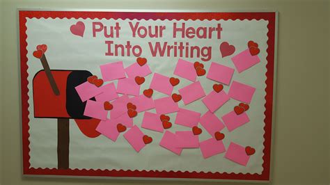 Valentine's Day Writing theme School Bulletin Board. Super easy ...