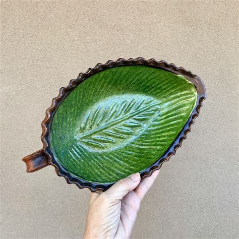 Pair Chippy Vintage Mexican Pottery Leaf Shaped Plates Patamban Green