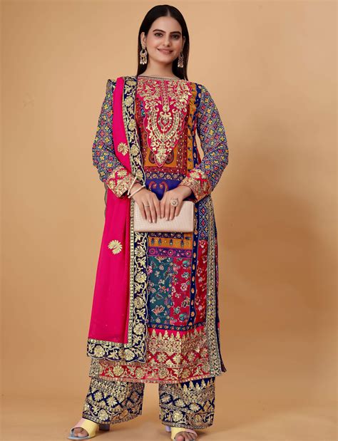 21 Trending Pakistani Salwar Suit Design For Women in 2024