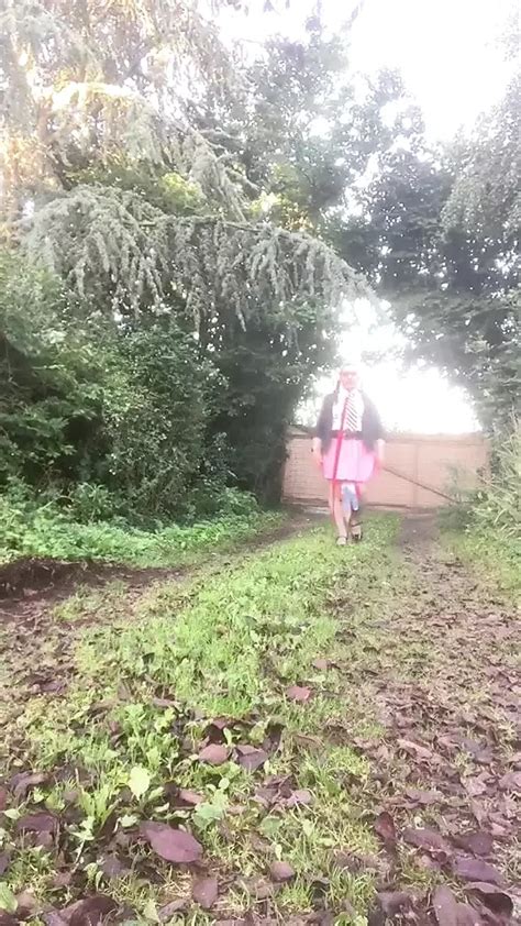 In School Attire With A Pink Pleated Skirt On The Outside Gay Amateur Amateur Porn XHamster
