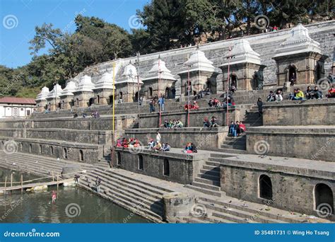 Templo De Pashupatinath Em Kathmandu Nepal Foto Editorial Imagem De