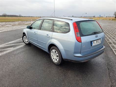 Ford Focus Zetec Se Automat Km Ghia Benzyna Kombi Najbogatsza