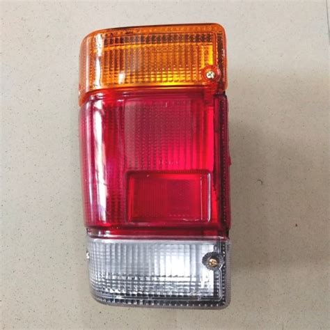 Jual Lampu Belakang Stop Lamp Assy Isuzu Panther Kanan Kiri Merk