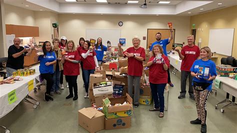 Volunteer For Give Thanks Give Food Drive United Way Of Hernando